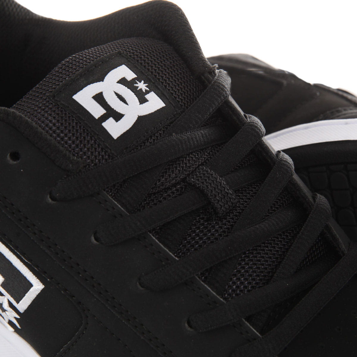 dc net shoes black