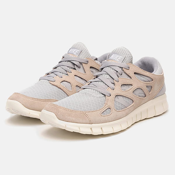 nike free run beige