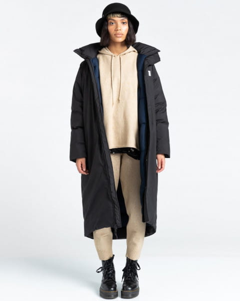 Жен./Одежда/Верхняя одежда/Куртки демисезонные Женская водонепроницаемая куртка Pilgrim